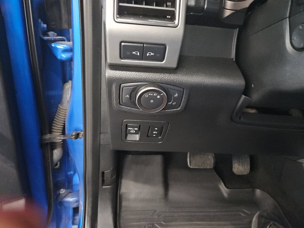 Used 2019 Ford F150 Raptor w/ Equipment Group 802A Luxury AWD/4WD image 18