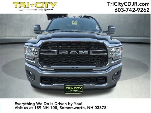 New 2024 RAM 3500 Tradesman image 13