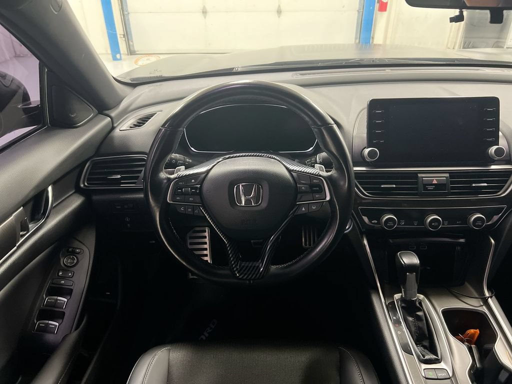 Used 2022 Honda Accord Sport image 11