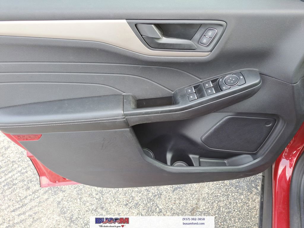 Used 2022 Ford Escape SE w/ Convenience Package image 18