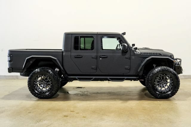 Used 2025 Jeep Gladiator Rubicon w/ Safety Group AWD/4WD image 39