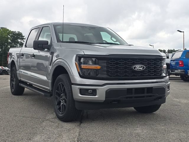 Used 2025 Ford F150 STX w/ STX Black Appearance Package AWD/4WD image 7