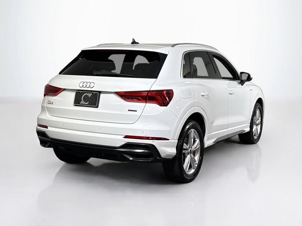 Used 2022 Audi Q3 2.0T Premium w/ Convenience Package AWD/4WD image 5