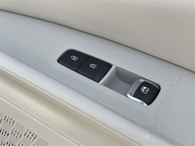 New 2026 Kia Carnival EX image 13