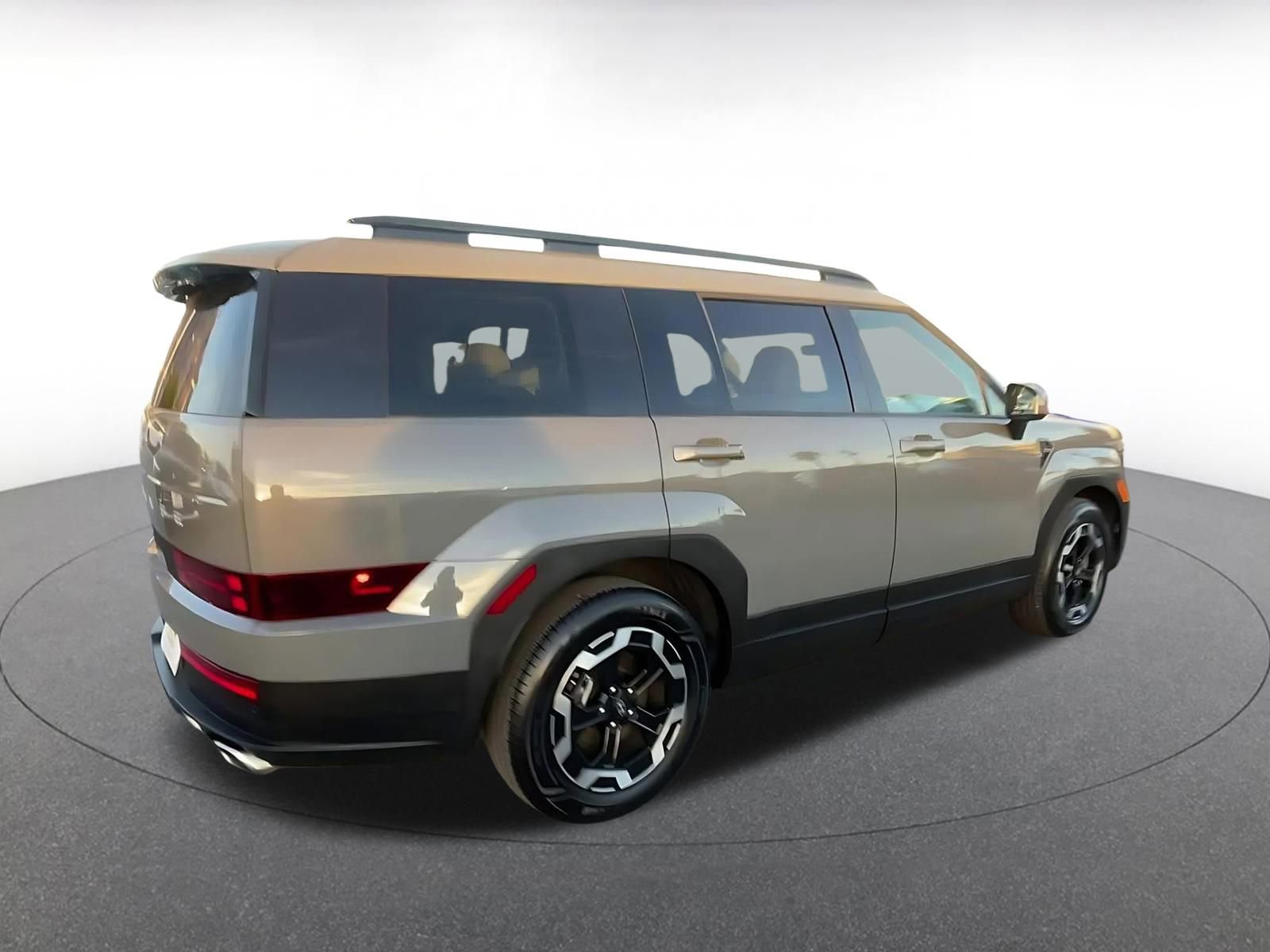 Used 2025 Hyundai Santa Fe SEL image 15