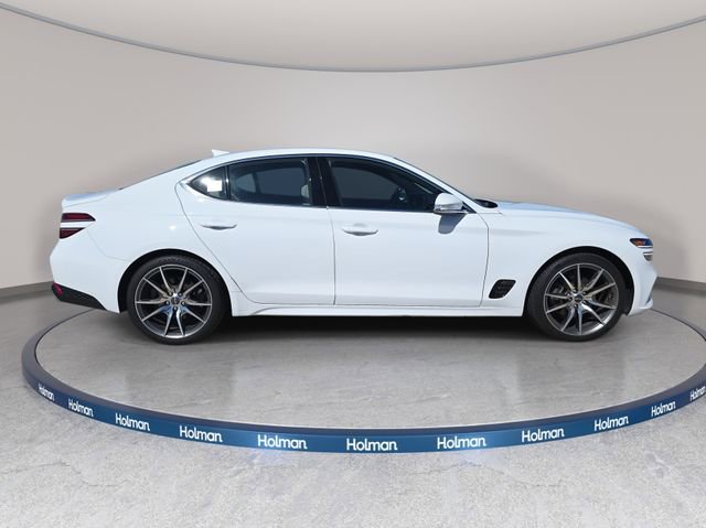 Used 2023 Genesis G70 2.0T image 5