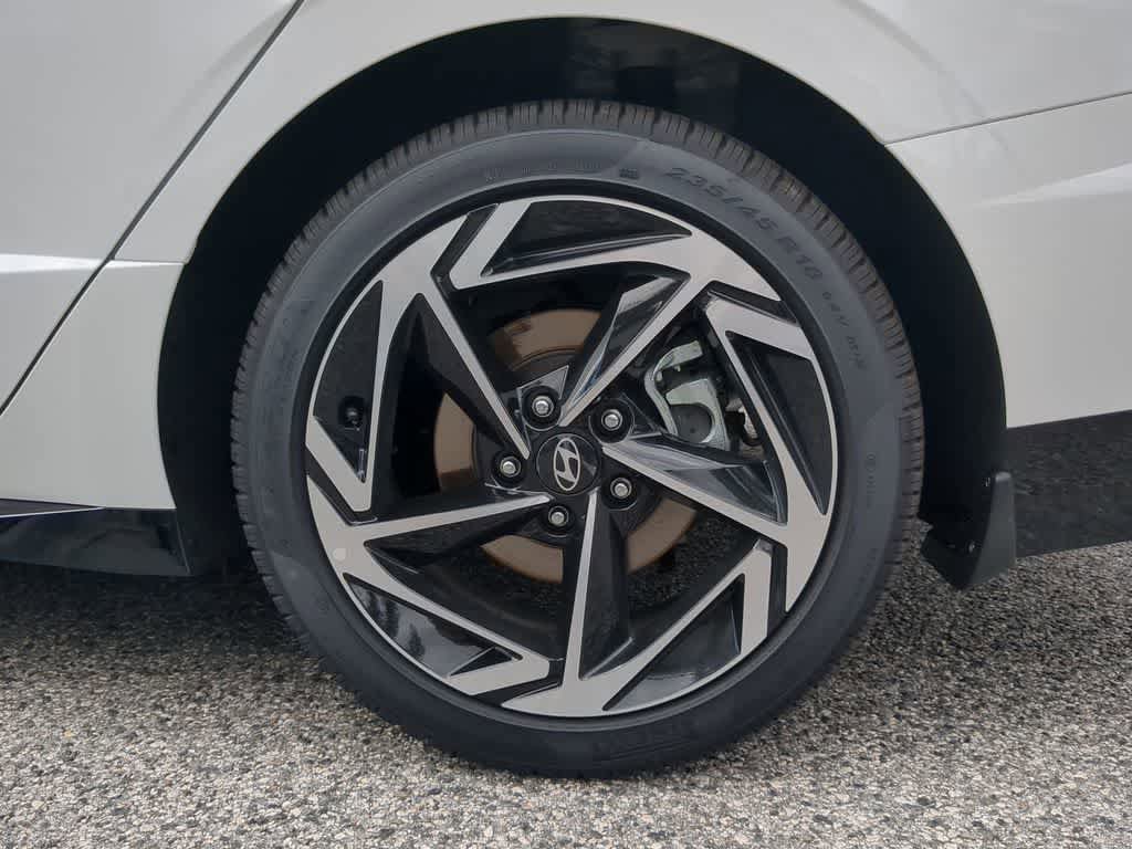 New 2026 Hyundai Sonata SEL FWD image 14