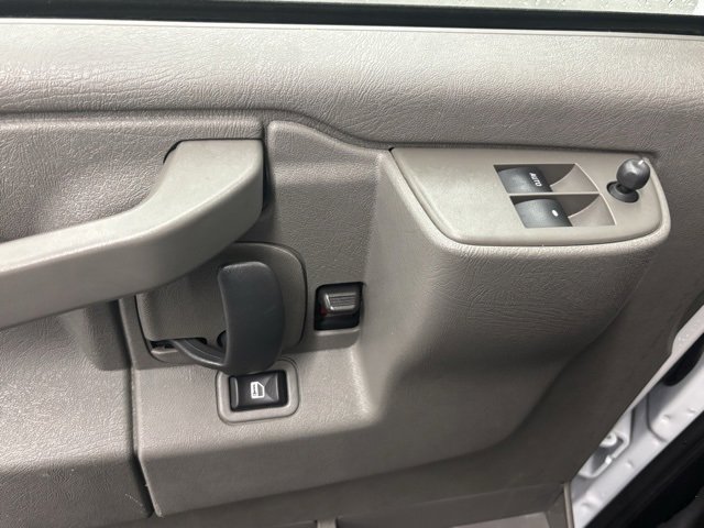 Used 2024 Chevrolet Express 2500 w/ Driver Convenience Package image 11