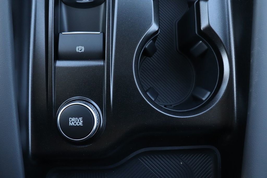 New 2026 Ford Explorer Active w/ Active Comfort Package image 24