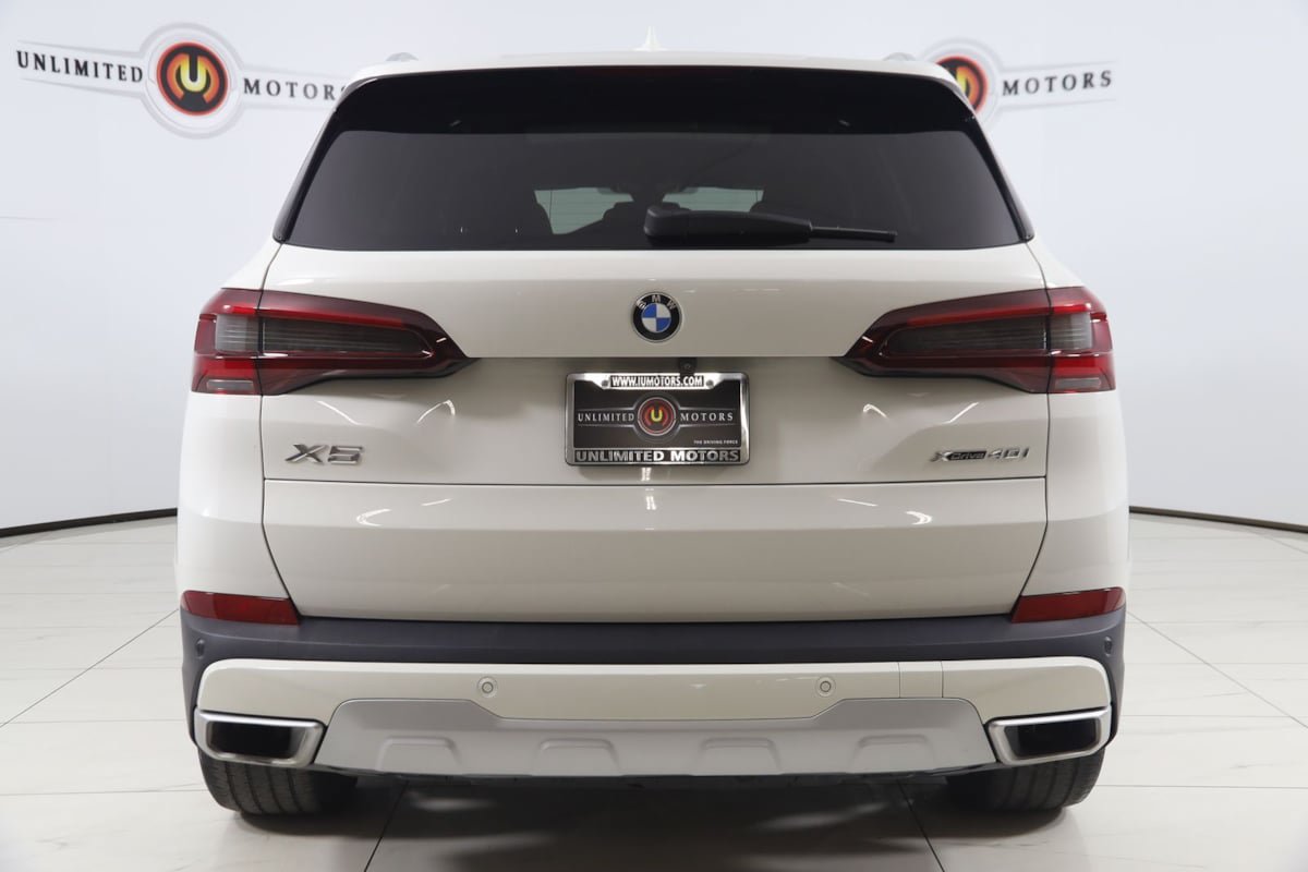 Used 2022 BMW X5 xDrive40i w/ Premium Package AWD/4WD image 48