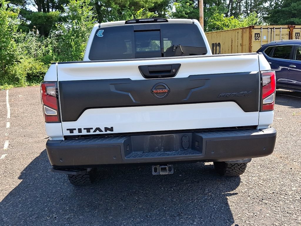 Used 2021 Nissan Titan PRO-4X w/ Pro-4x Convenience Package AWD/4WD image 5