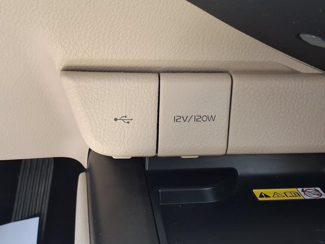Used 2023 Toyota Camry XLE w/ Protection Package (Q2) (TMS) FWD image 13