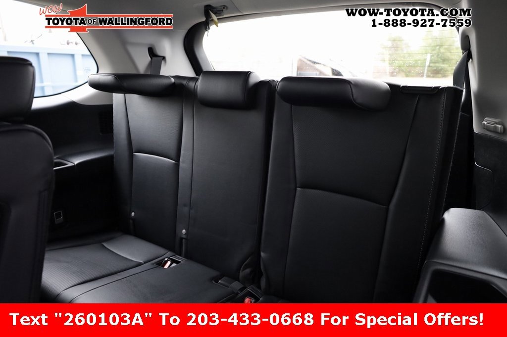 Used 2024 Toyota Grand Highlander Limited image 15