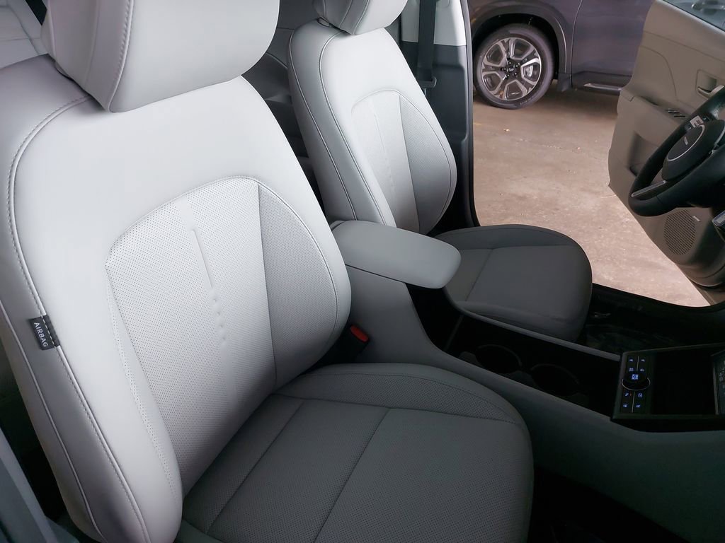 New 2026 Hyundai Kona Limited image 10