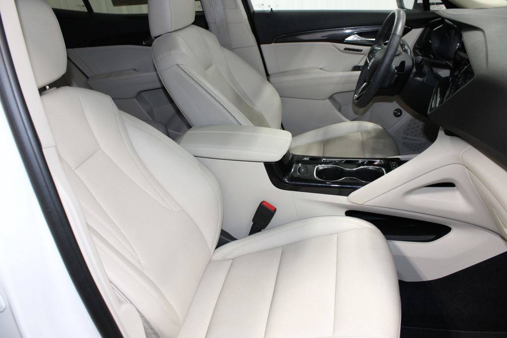 Used 2023 Buick Envision Essence AWD/4WD image 23
