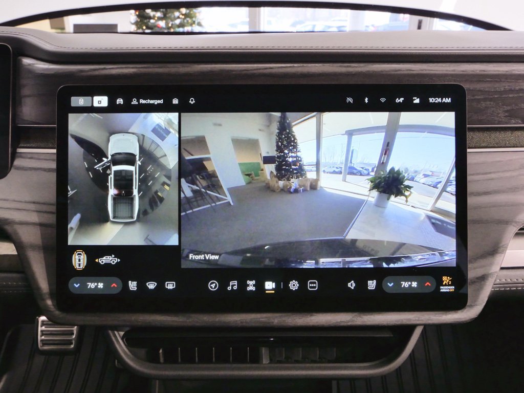 Used 2022 Rivian R1T Adventure image 13