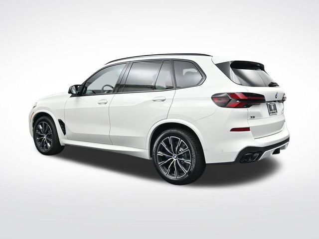 New 2026 BMW X5 M60i w/ Executive Package image 7