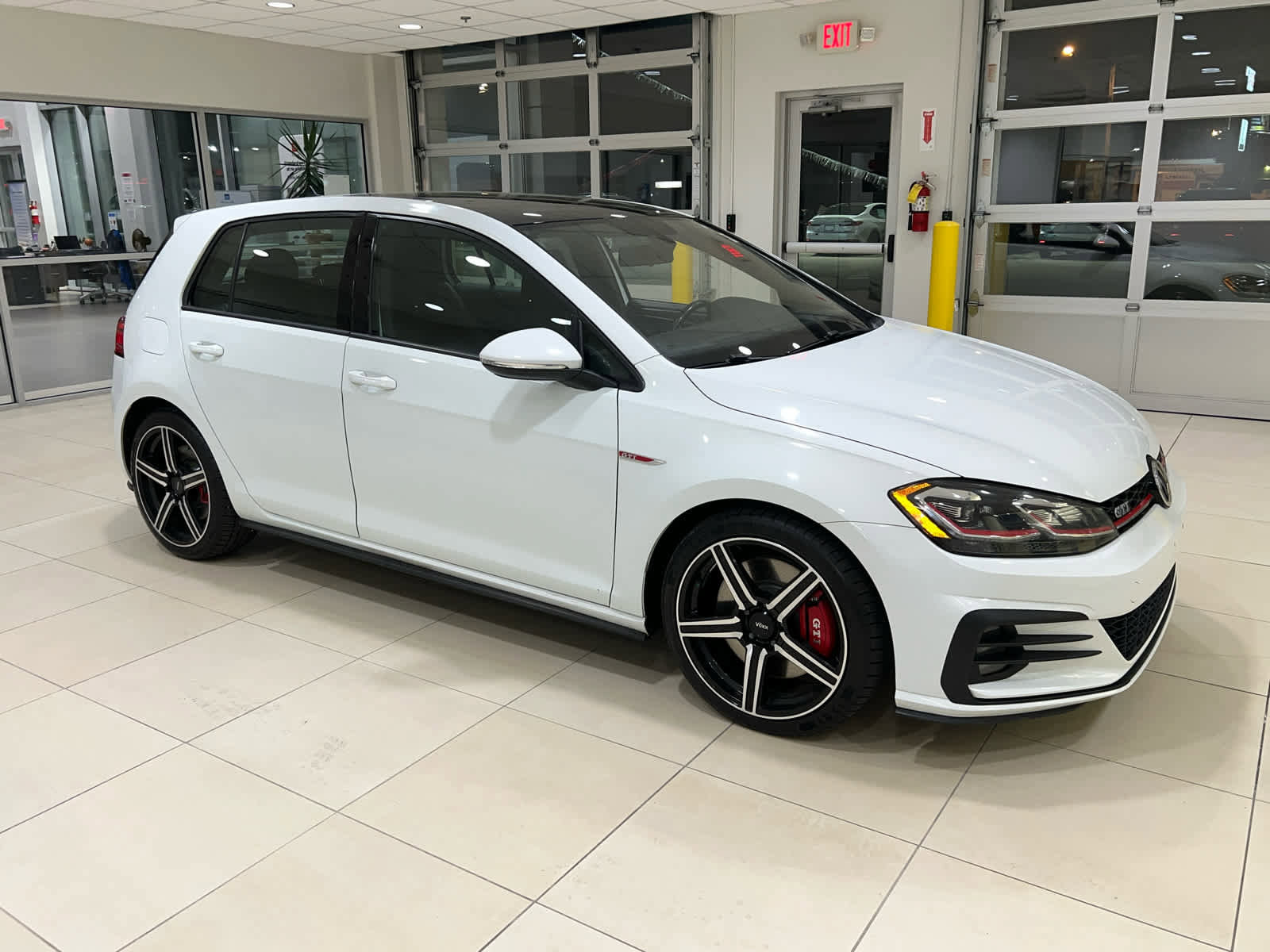 Used 2018 Volkswagen GTI SE