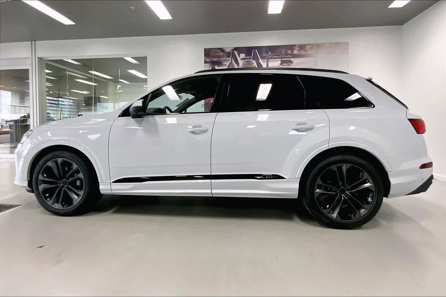 New 2026 Audi Q7 3.0T Premium Plus image 3