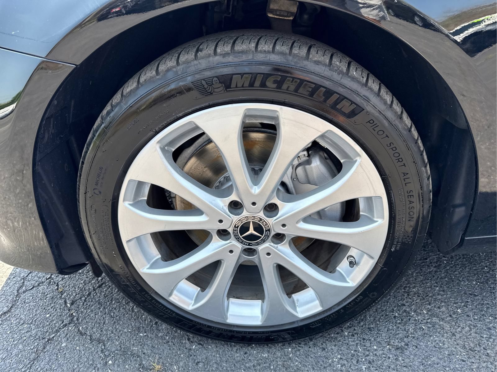 Used 2018 Mercedes-Benz E 300 4MATIC image 25