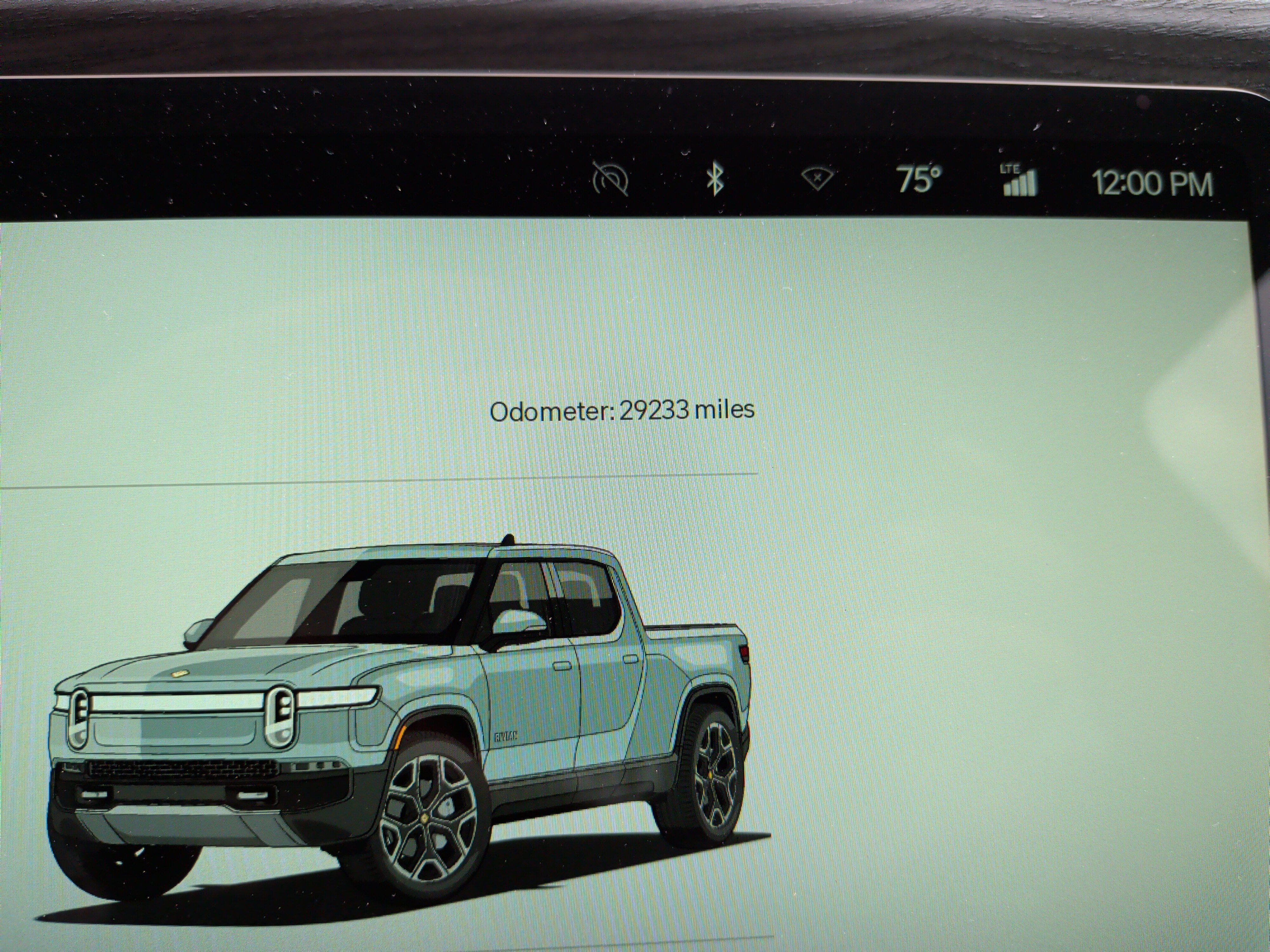 Used 2024 Rivian R1T Adventure image 19