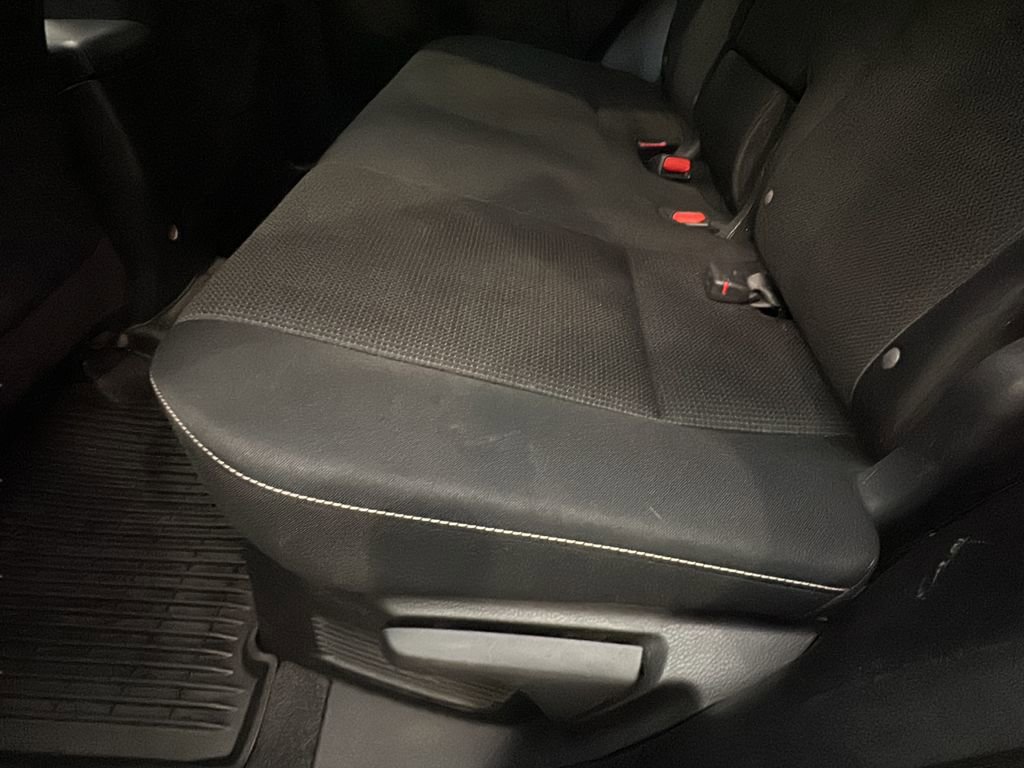 Used 2016 Toyota RAV4 XLE w/ Convenience Package image 12