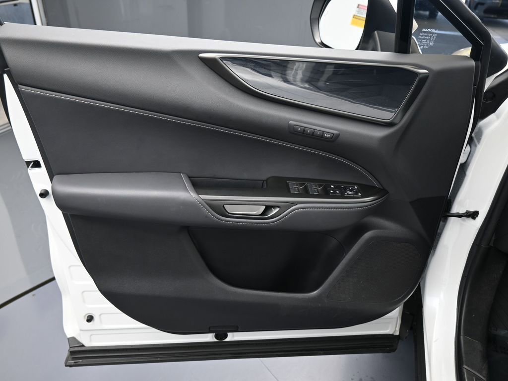 Used 2024 Lexus NX 350 AWD image 13