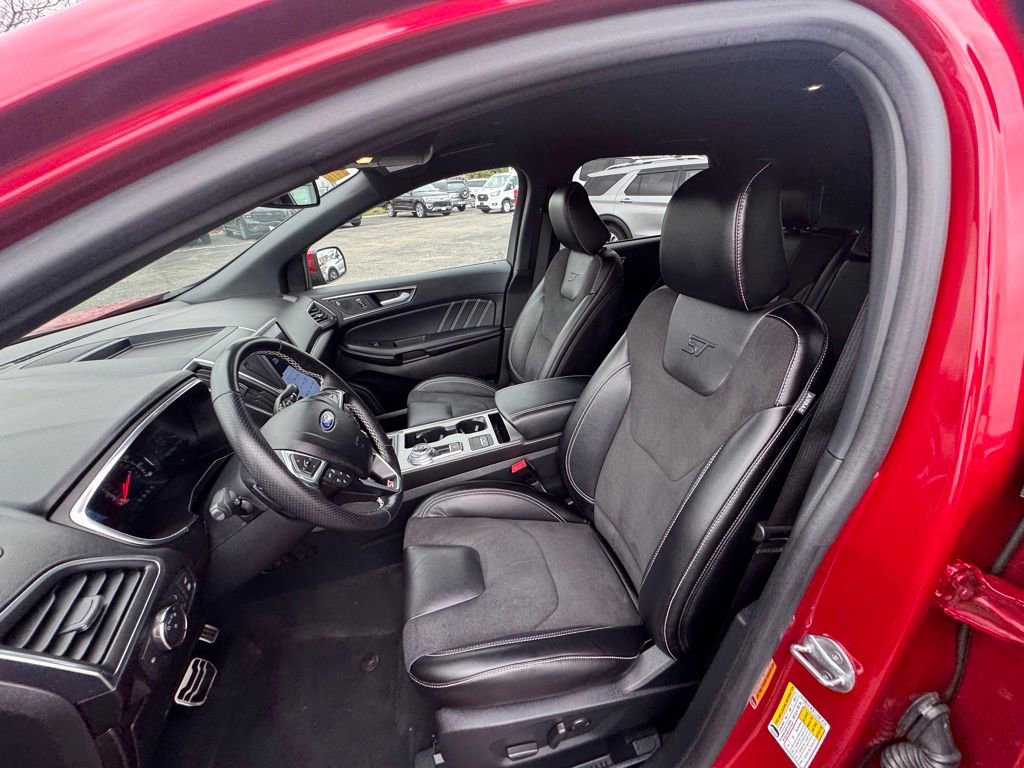 Certified 2021 Ford Edge ST AWD/4WD image 11