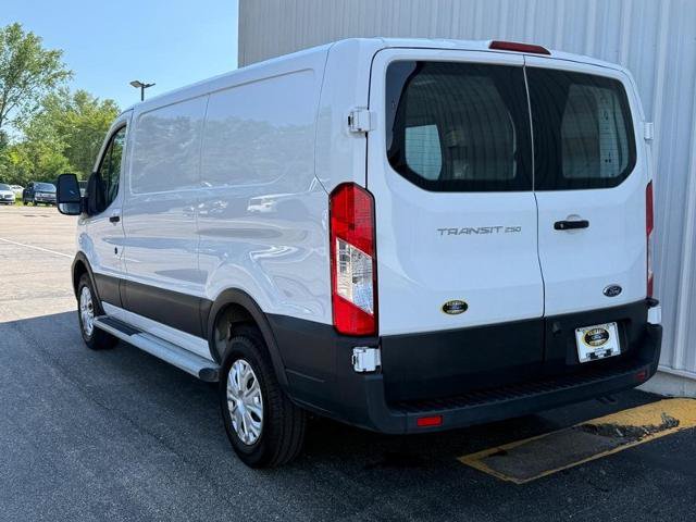 Certified 2024 Ford Transit 250 Low Roof w/ Exterior Upgrade Package RWD image 3