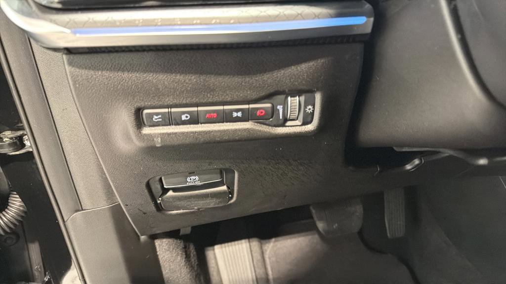 Used 2025 Jeep Wagoneer S Limited image 19