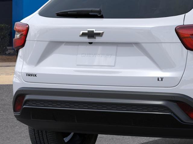 New 2026 Chevrolet Trax LT w/ Driver Confidence Package FWD image 39