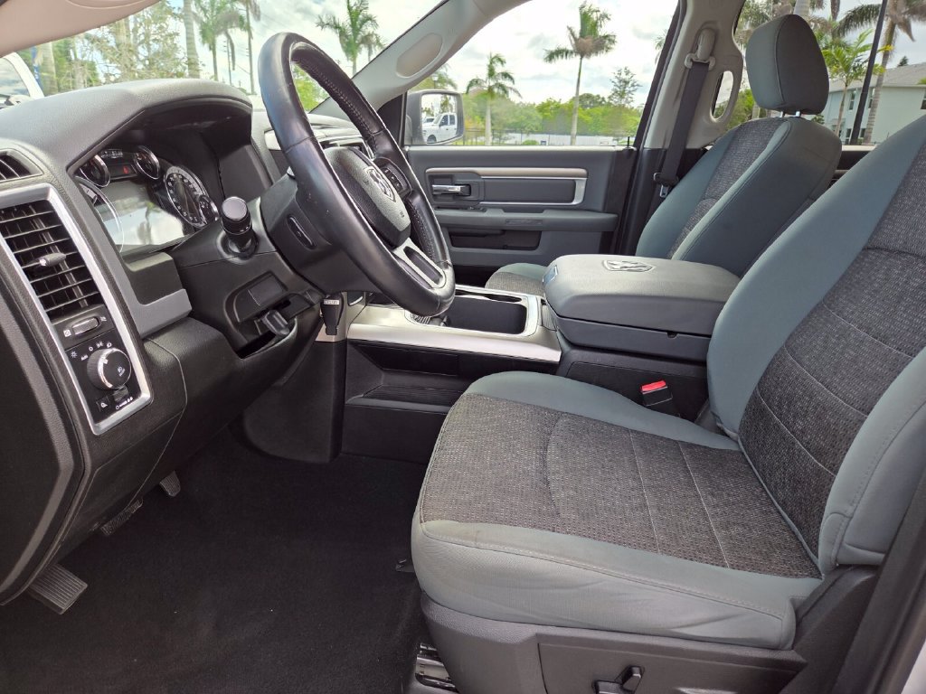 Used 2019 RAM 1500 Big Horn RWD image 27