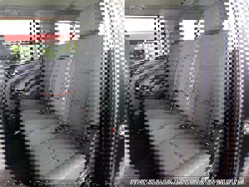 Used 2015 GMC Yukon XL SLE w/ Convenience Package image 20