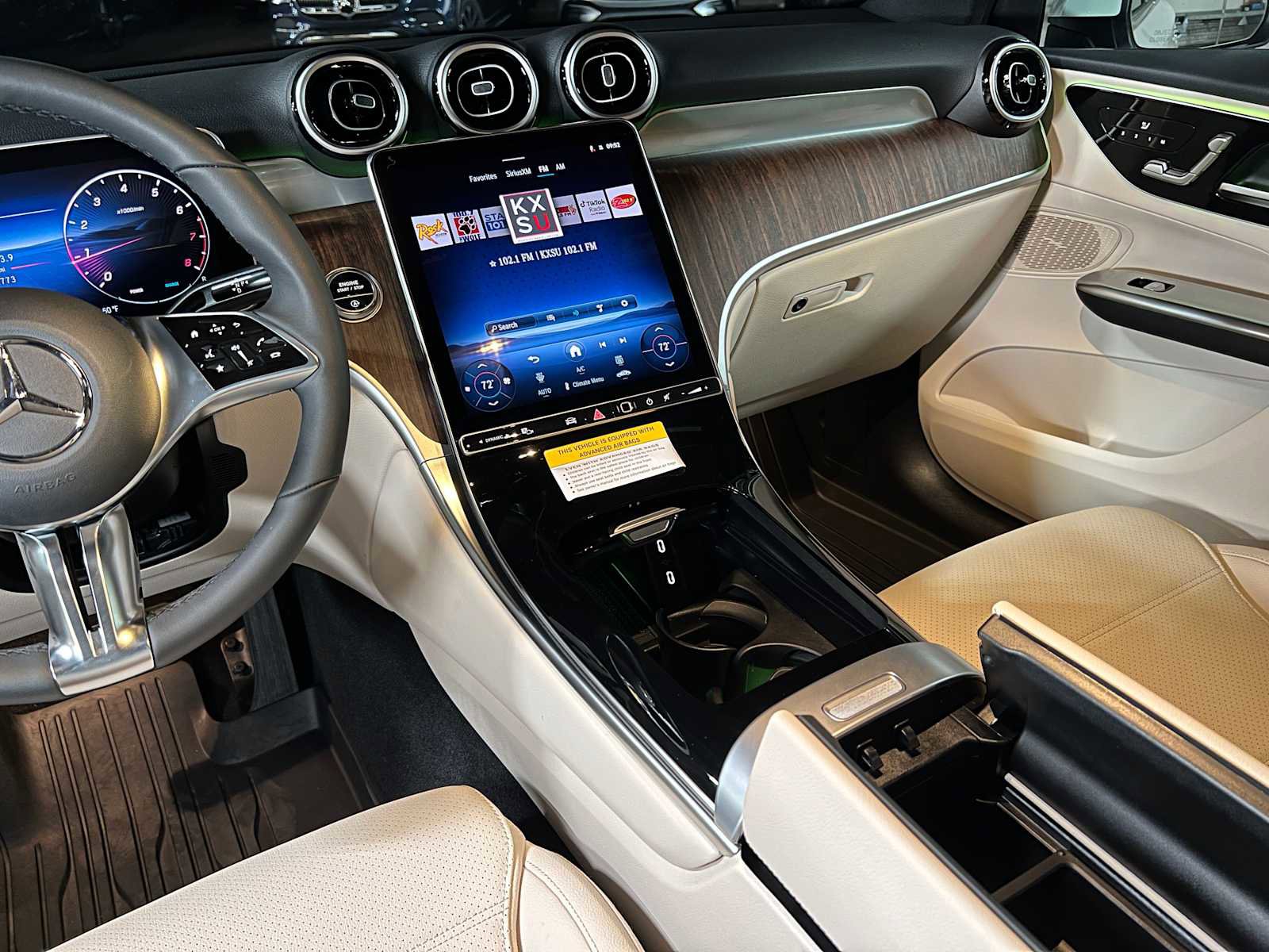 Certified 2026 Mercedes-Benz GLC 300 4MATIC image 33