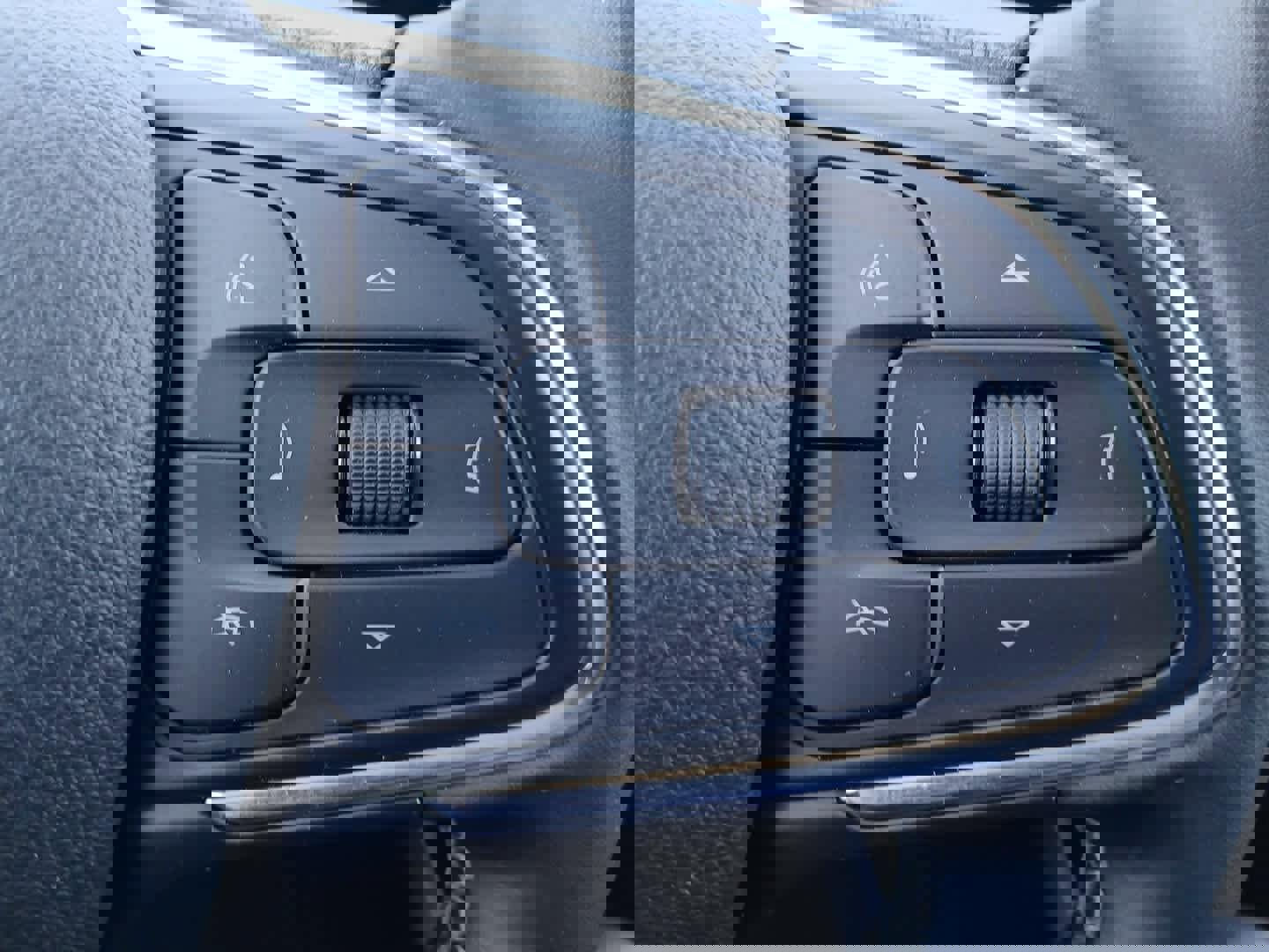 Used 2024 Buick Encore GX Preferred w/ Comfort Package image 41