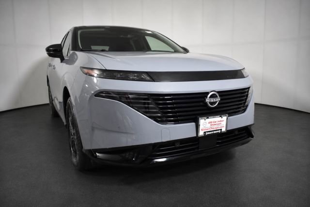 Certified 2025 Nissan Murano Platinum AWD/4WD image 3