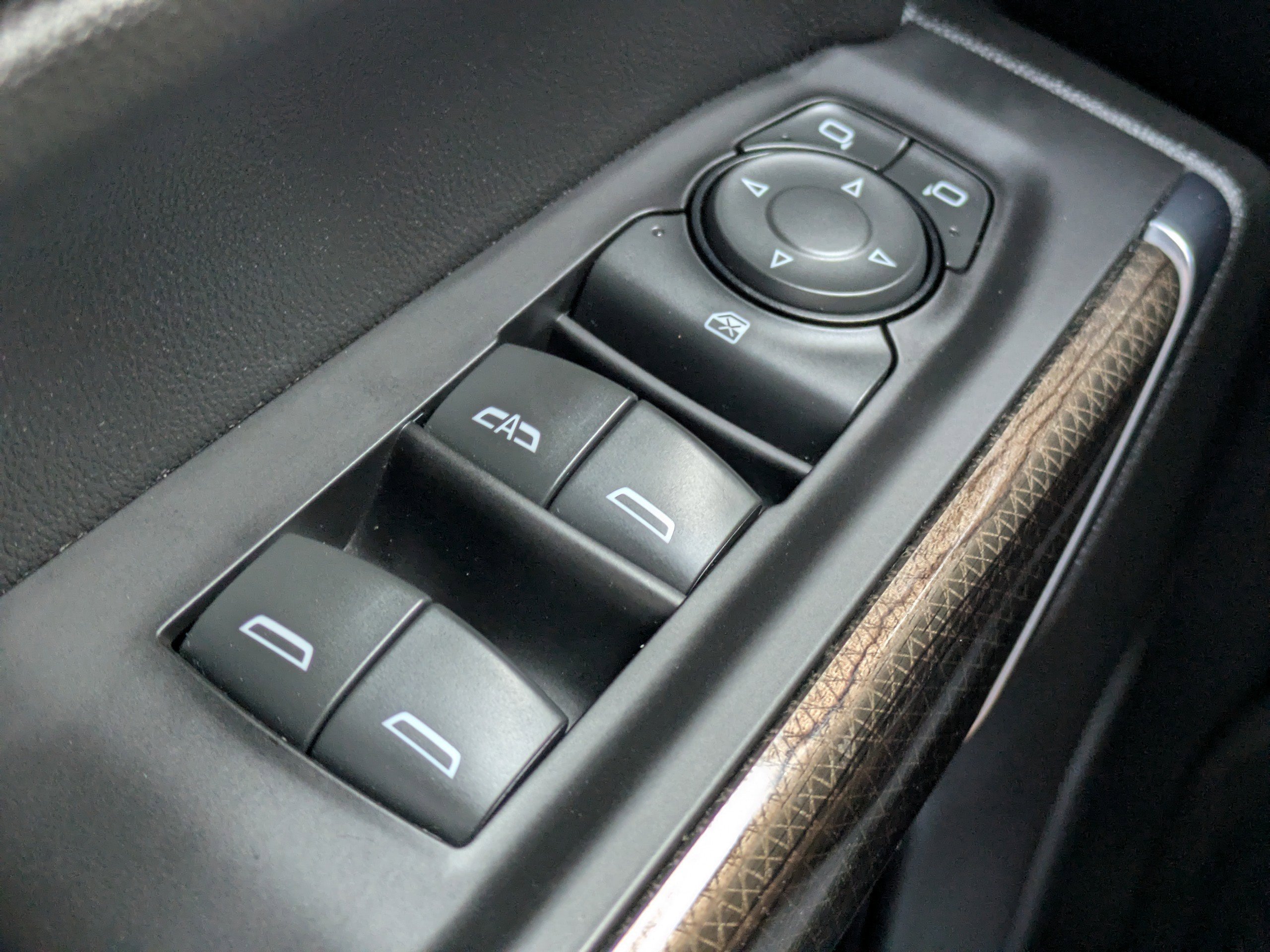 Used 2021 Chevrolet Silverado 1500 LT Trail Boss image 28