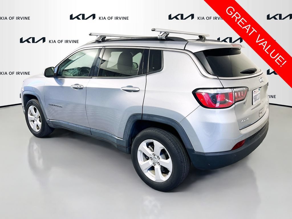 Used 2018 Jeep Compass Latitude w/ Popular Equipment Group AWD/4WD image 5