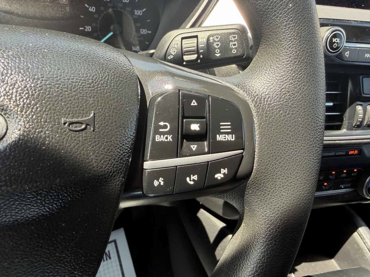 Used 2020 Ford Escape SE FWD image 28