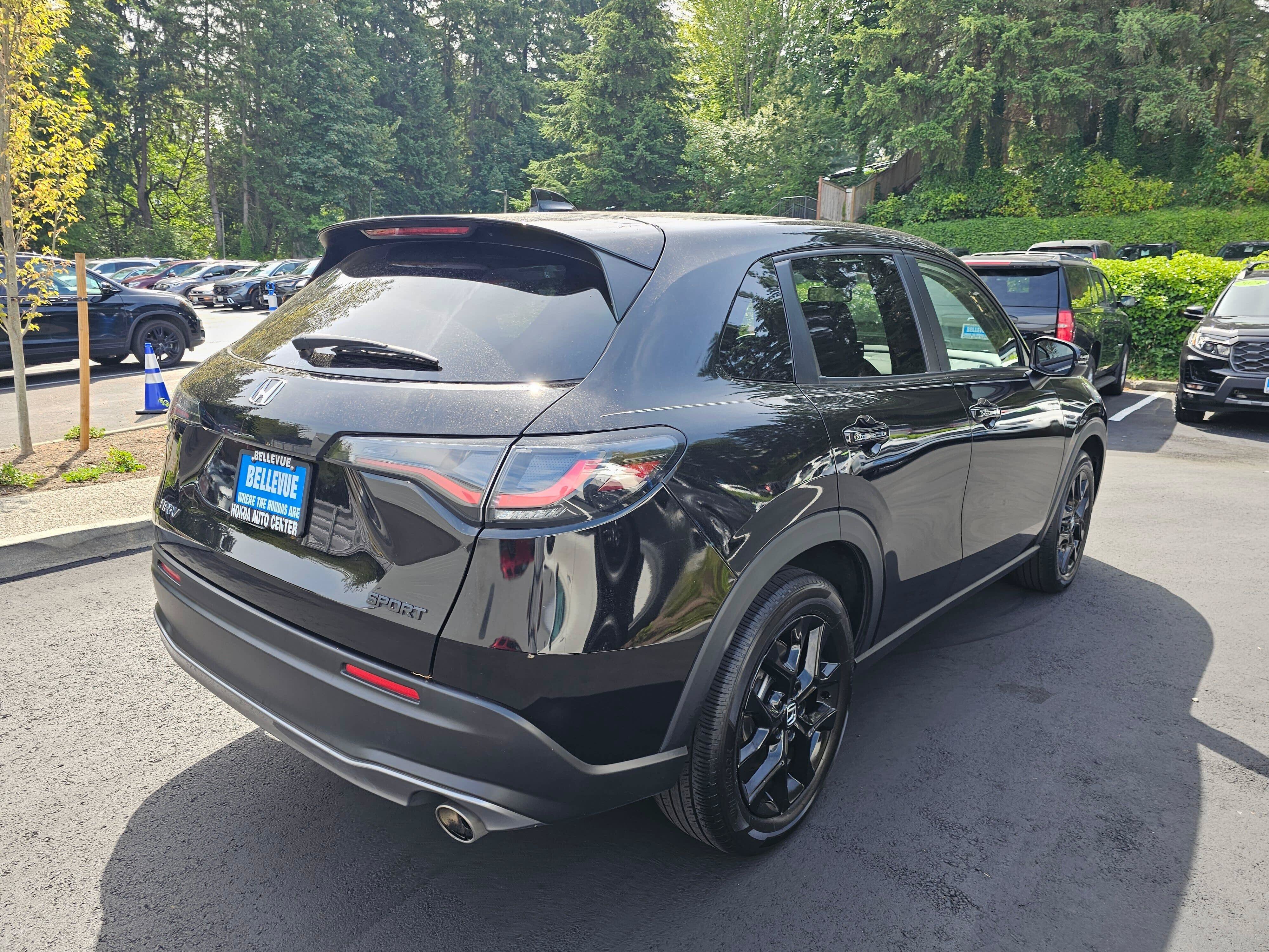 Used 2024 Honda HR-V Sport image 7