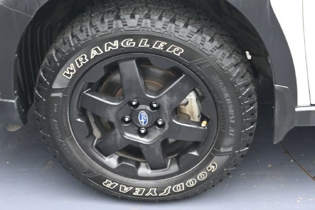 Used 2025 Subaru Outback Wilderness AWD/4WD image 7