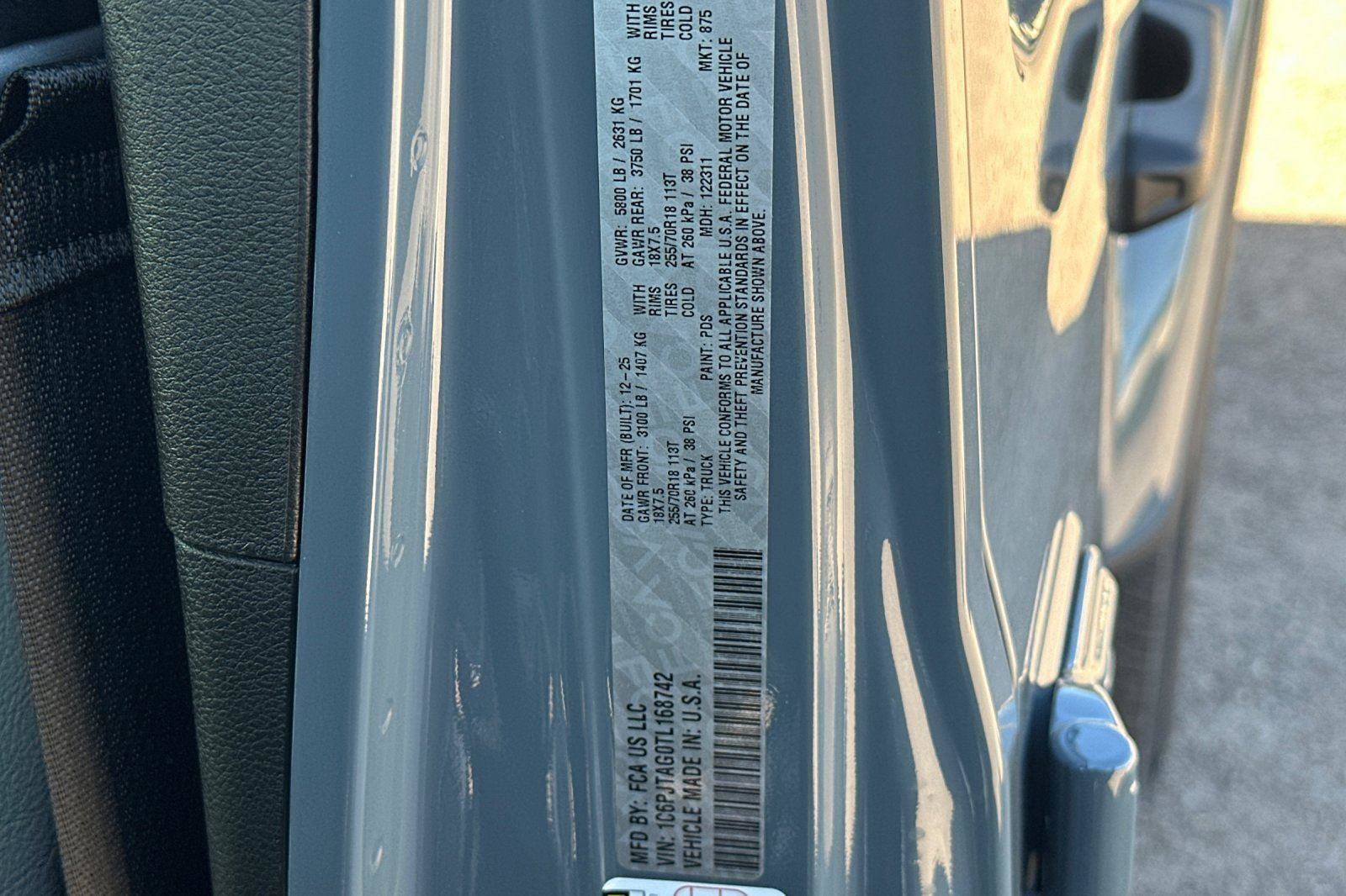 New 2026 Jeep Gladiator Sport image 21