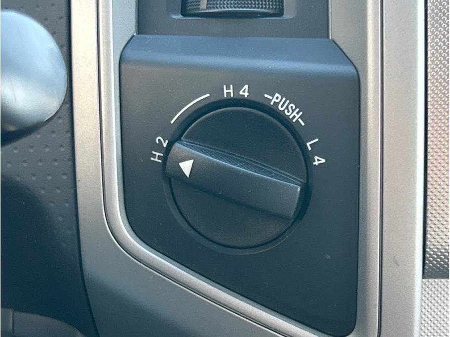 Used 2005 Toyota Tacoma 4x4 Double Cab image 17