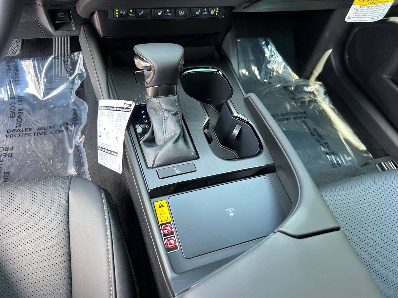 New 2025 Lexus ES 350 w/ Premium Package image 25