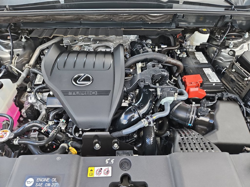 Used 2022 Lexus NX 350 AWD image 37