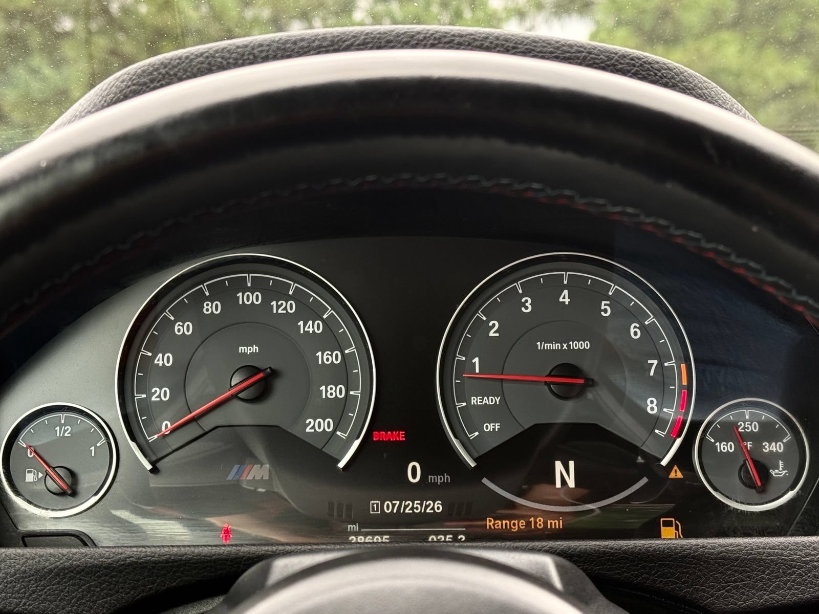 Used 2016 BMW M4 Convertible RWD image 28