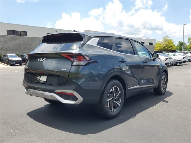 New 2025 Kia Sportage LX image 4