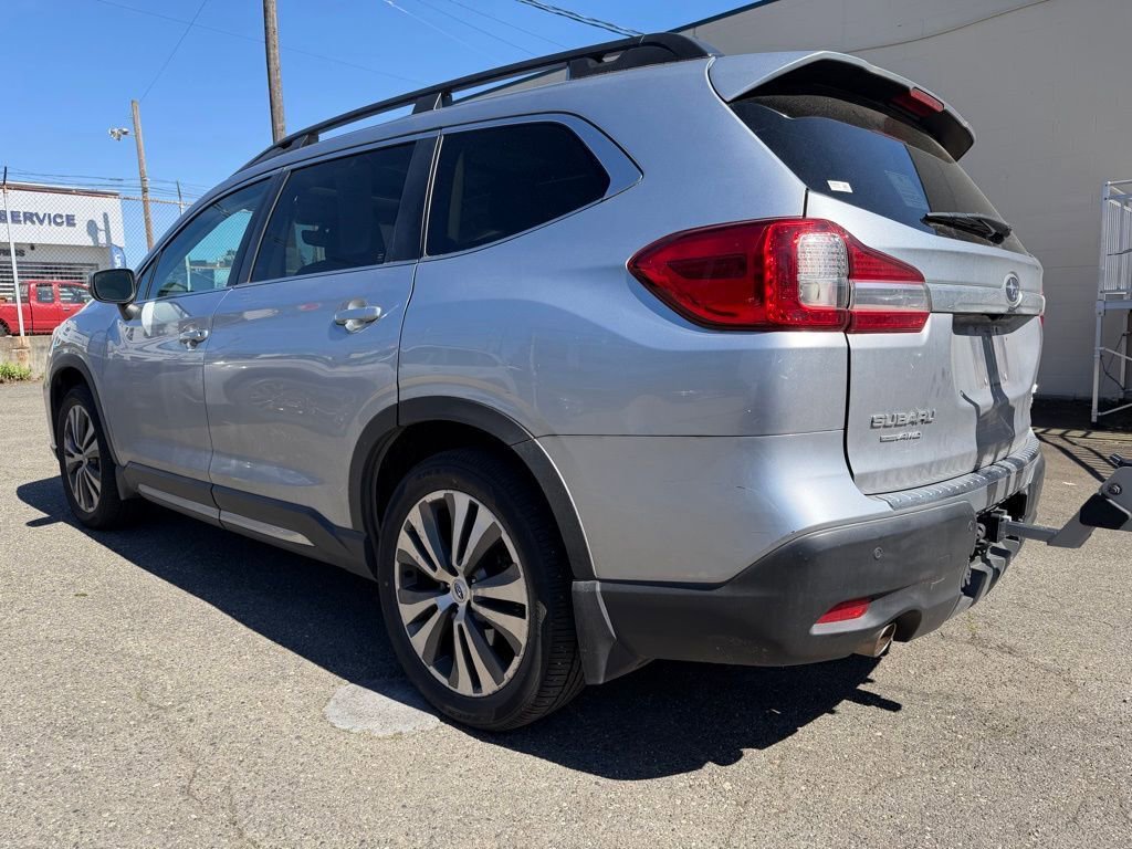 Used 2020 Subaru Ascent Limited w/ Technology Package AWD/4WD image 5