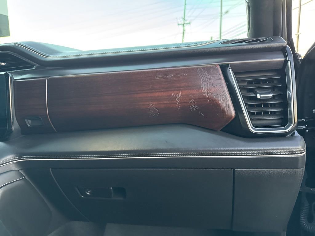 Used 2024 GMC Sierra 2500 Denali Ultimate w/ Max Trailering Package image 24