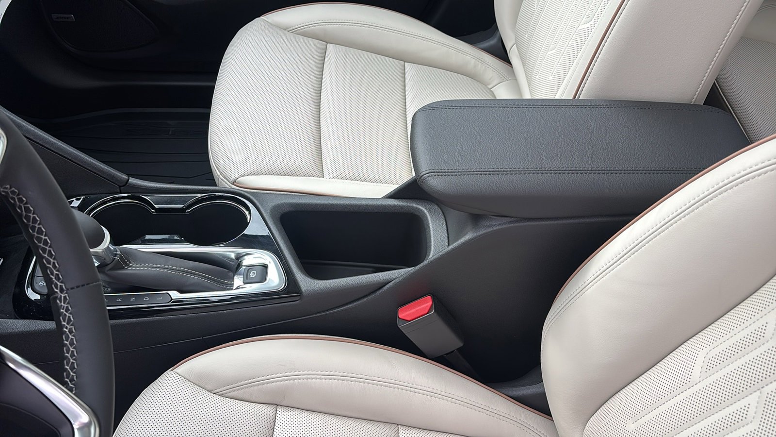 New 2026 Buick Encore GX Avenir w/ Avenir Technology Package image 24